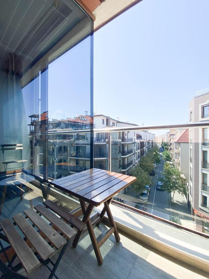 פומורי Modern Studios - Meters Away From The Beach מראה חיצוני תמונה